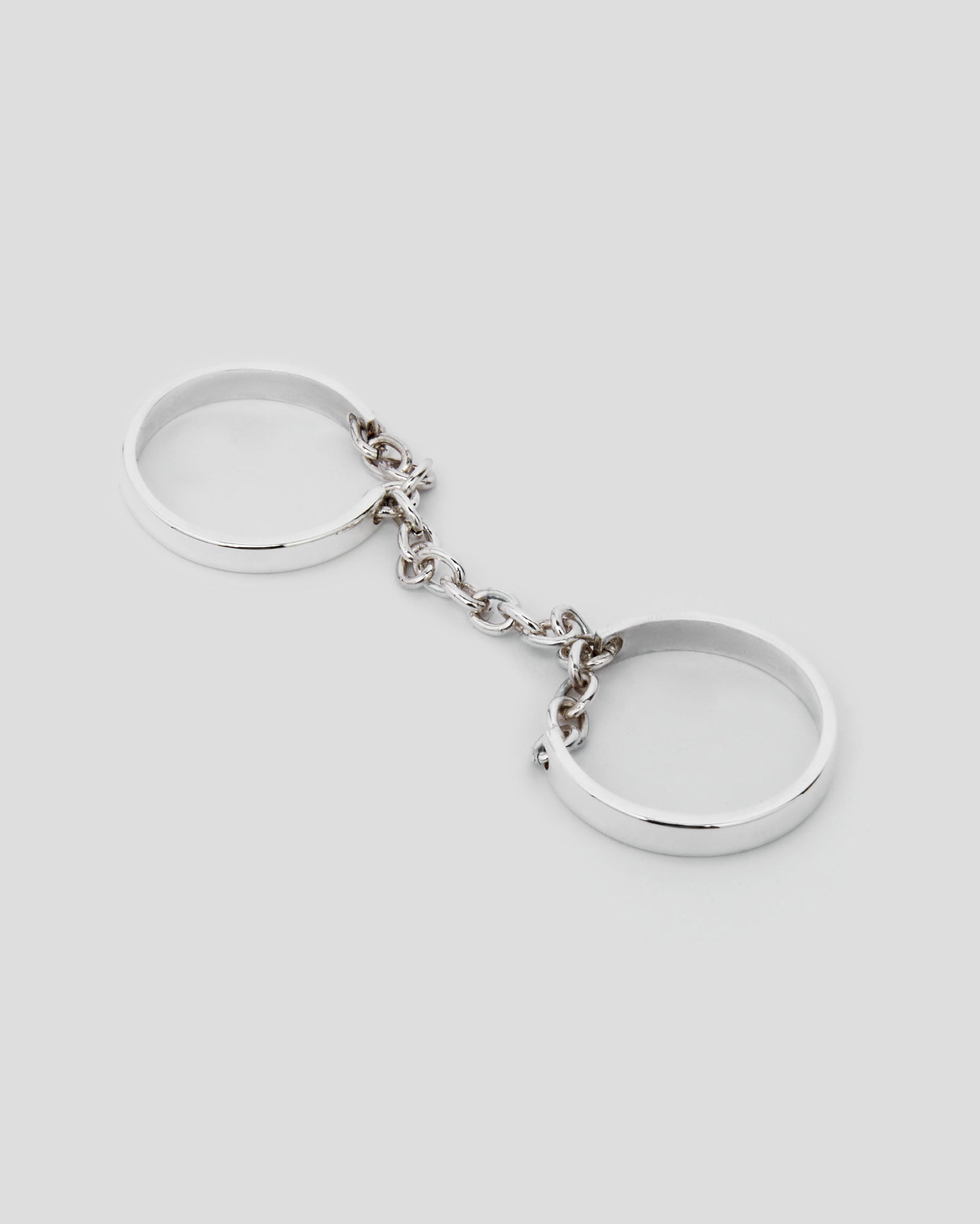 CHAINED FINGERCUFF RING