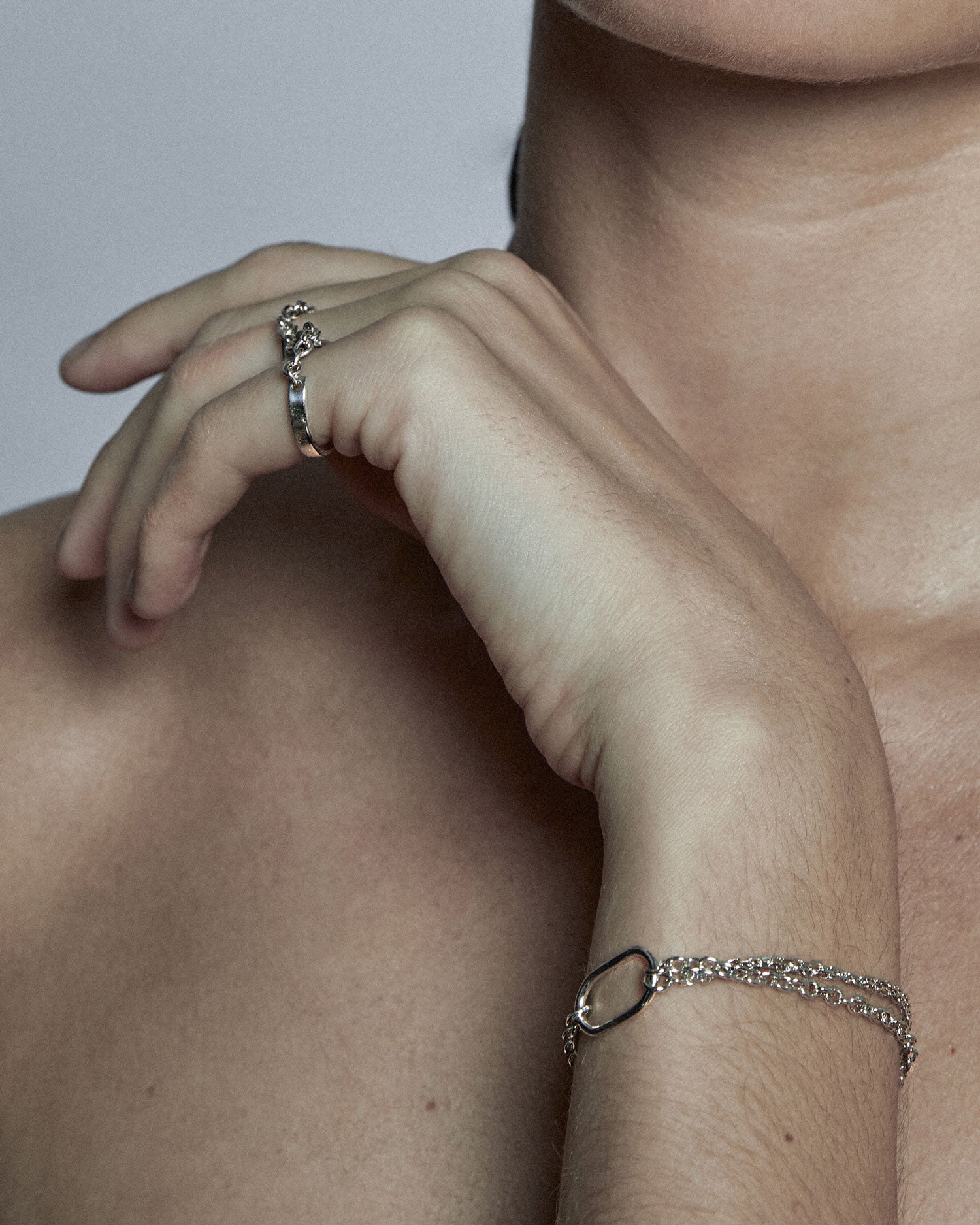 DOUBLE CHAIN BRACELET