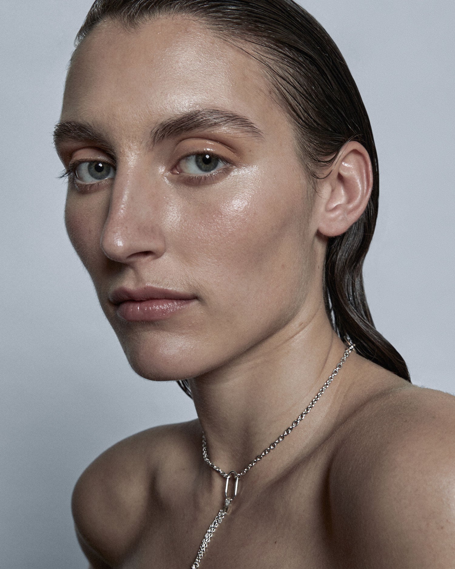 DOUBLE CHAIN NECKLACE