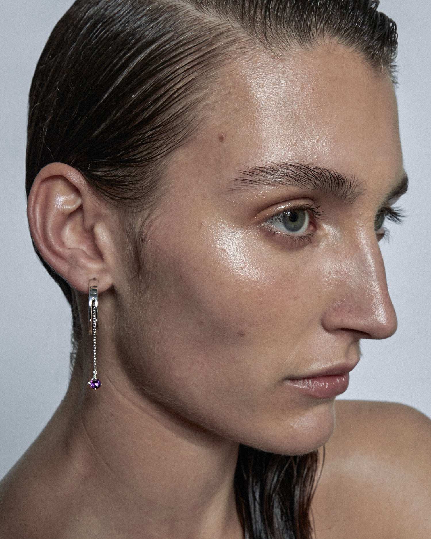 PURPLE PENDAL HOOP EARRING